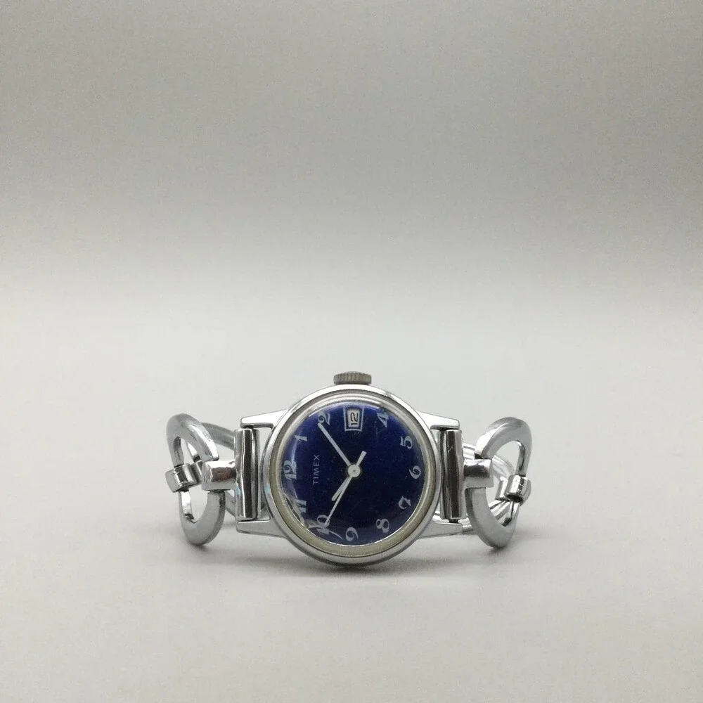 Vintage Timex Womens Watch 24mm Blue Dial Date Silver Tone Manual Wind 6.5